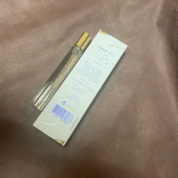 ex nihilo venenum kiss edp (u) travel spray 7.5ml